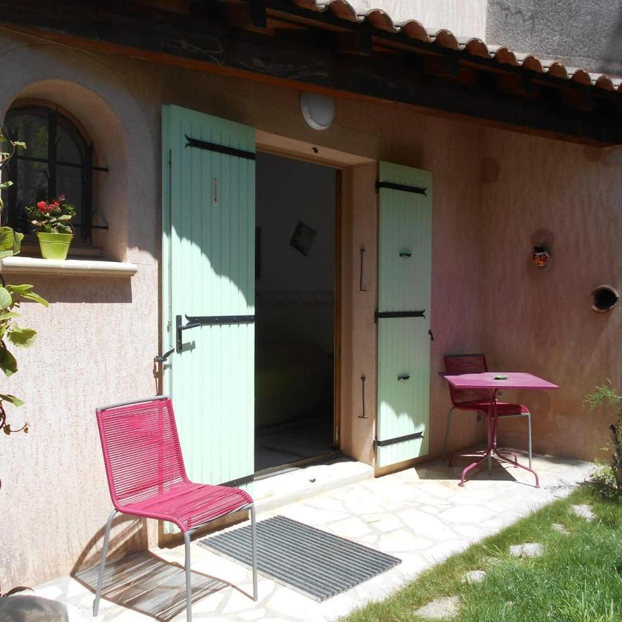 Louminai Bed & Breakfast Donzere ภายนอก รูปภาพ